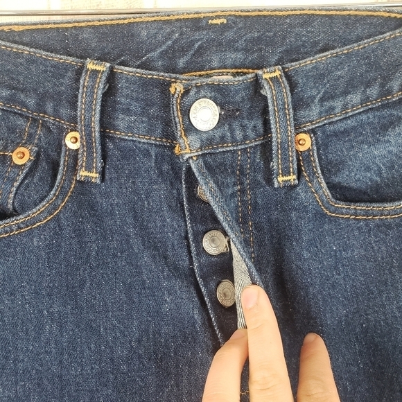 Levi's Premium High Waisted Button Fly Straight Leg Jeans Size 25 - Picture 5 of 12